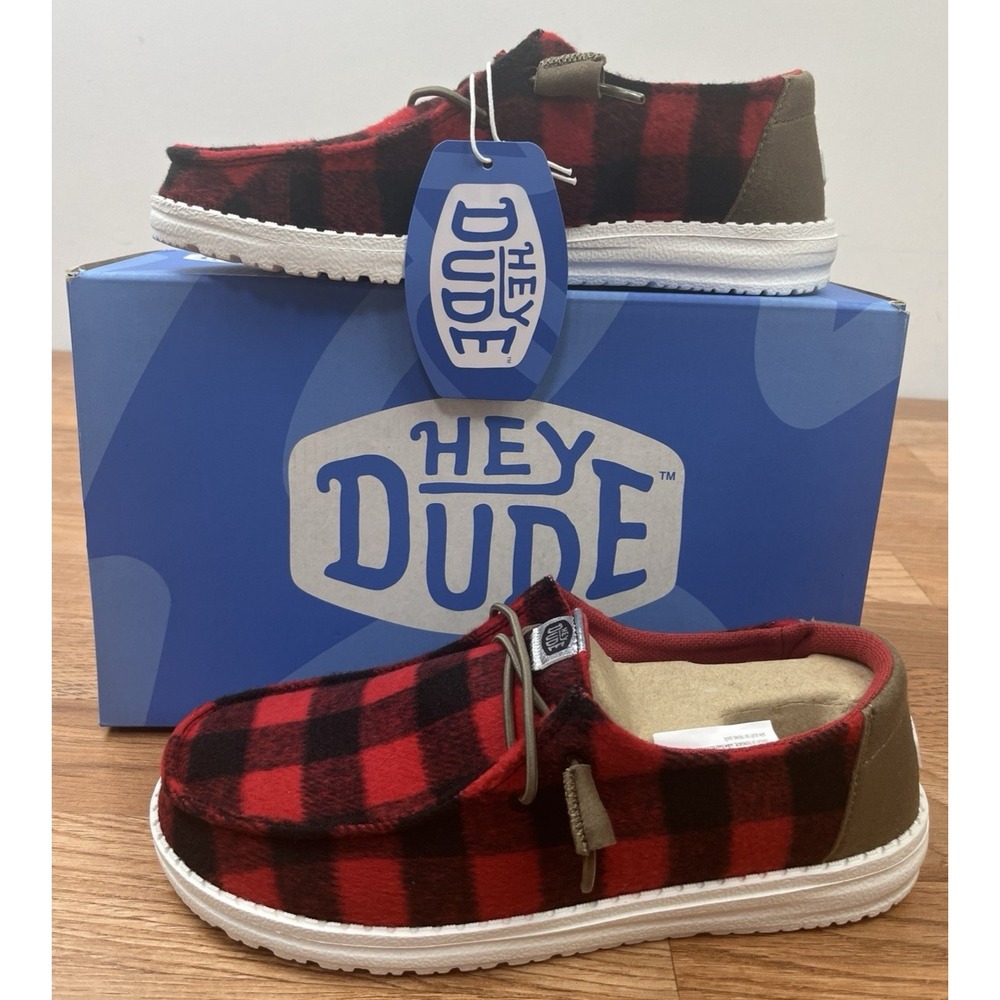 Hey Dude Wendy Buffalo Plaid Loafers Red/Black Women's Size 8 NEW